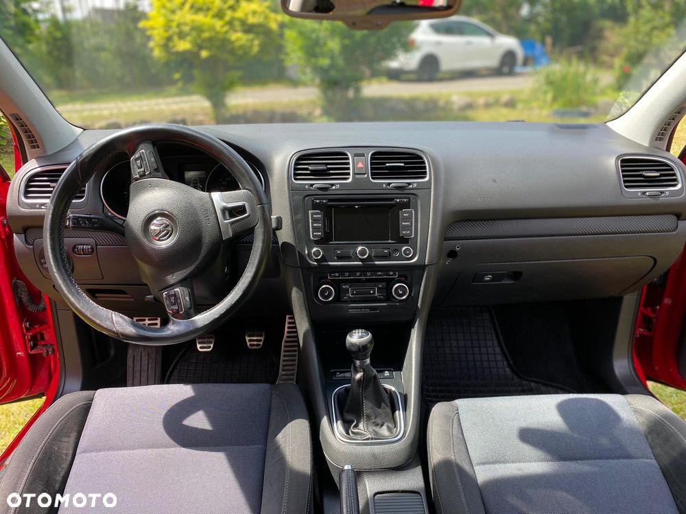 Volkswagen Golf 1.6 TDI BlueMot Comfortline - 4