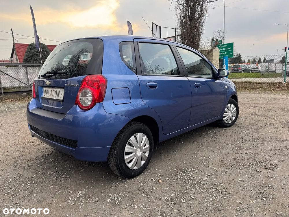 Chevrolet Aveo - 13