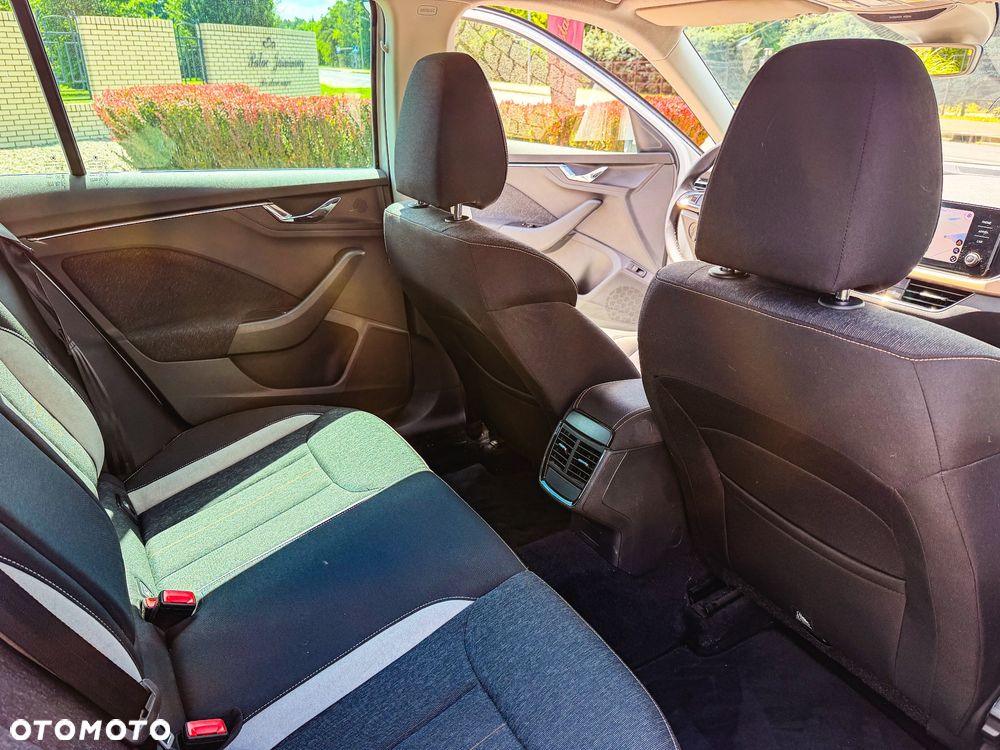 Skoda Kamiq 1.6 TDI DSG Ambition - 28