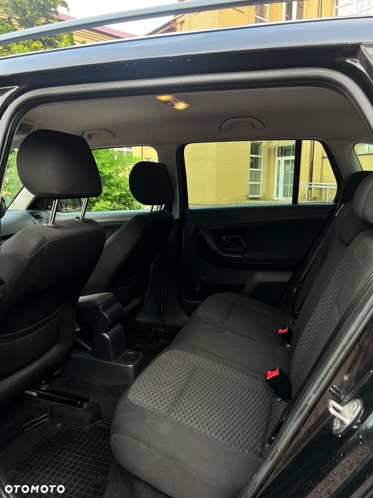 Skoda Fabia 1.6 TDI DPF Ambition - 11