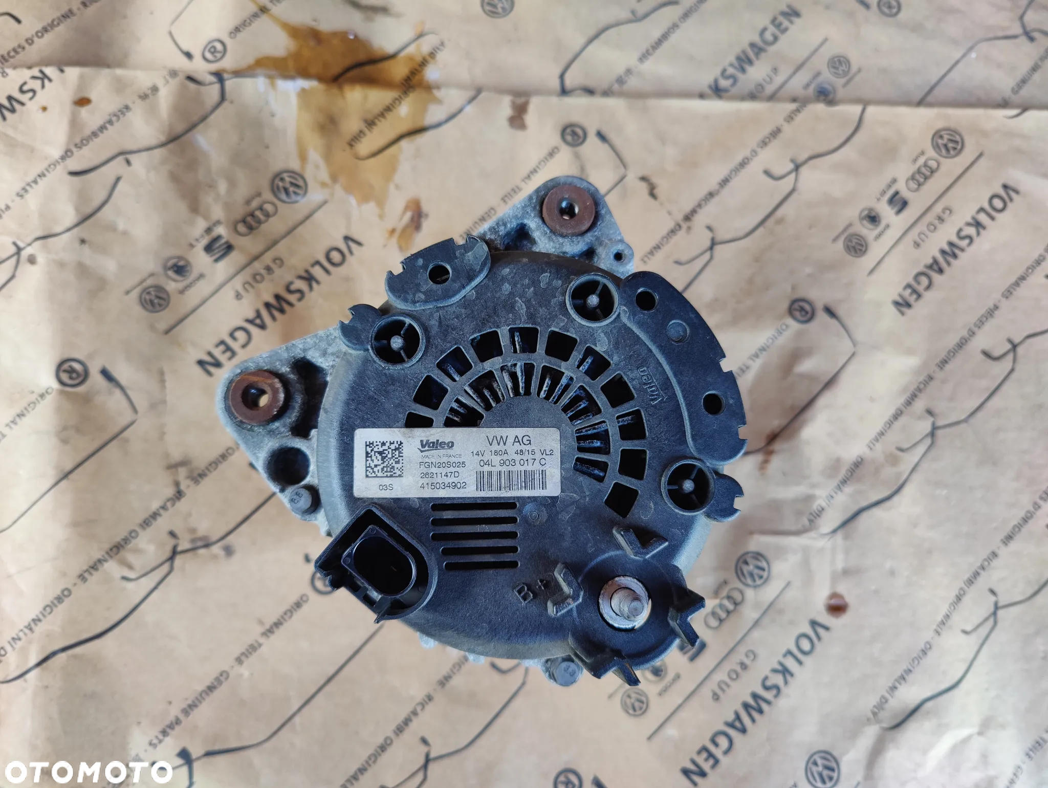 AUDI VW ALTERNATOR 04L903017C - 3