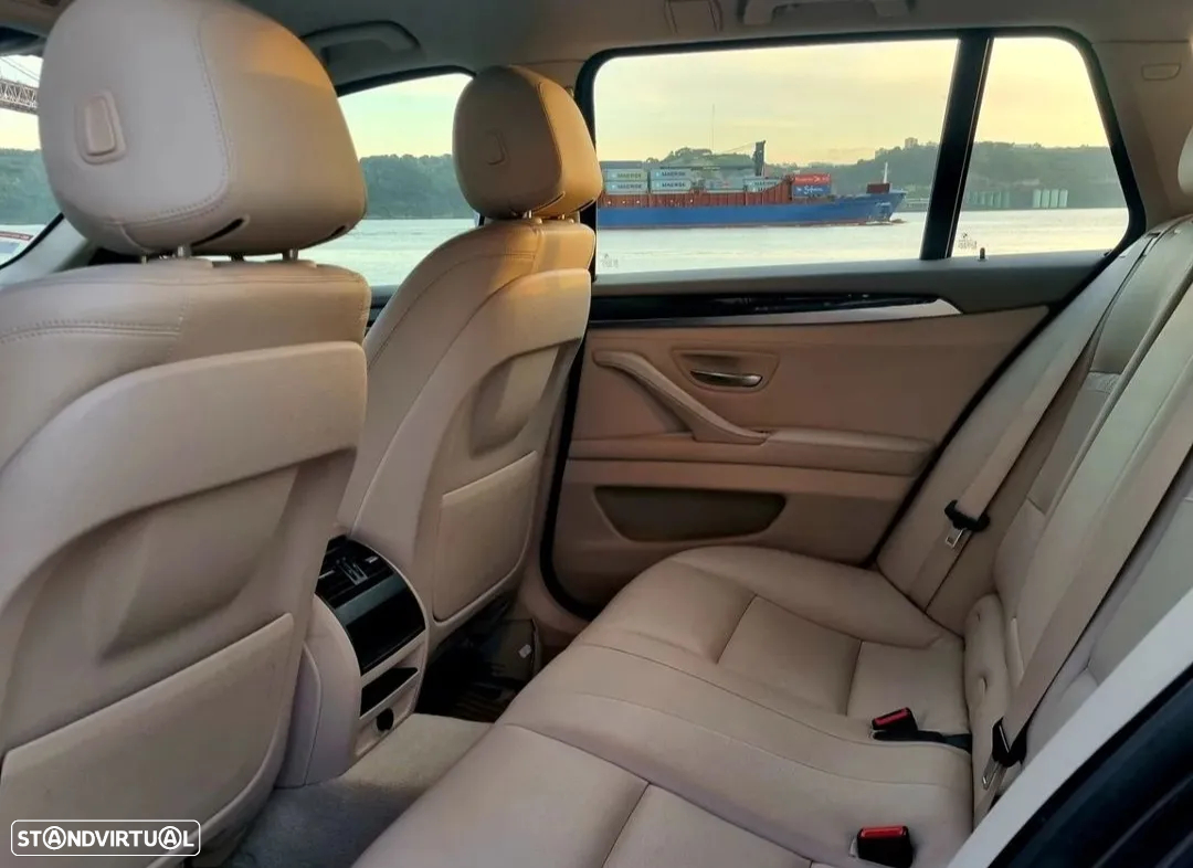BMW 535 d Line Modern Auto - 8