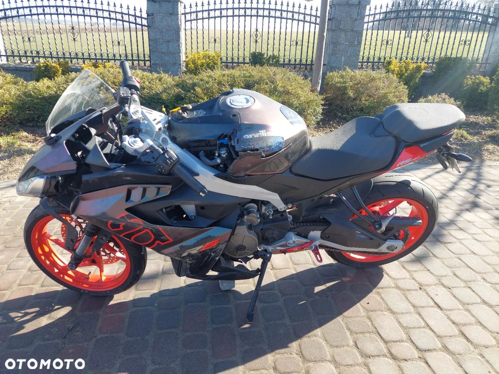 Aprilia RS - 2