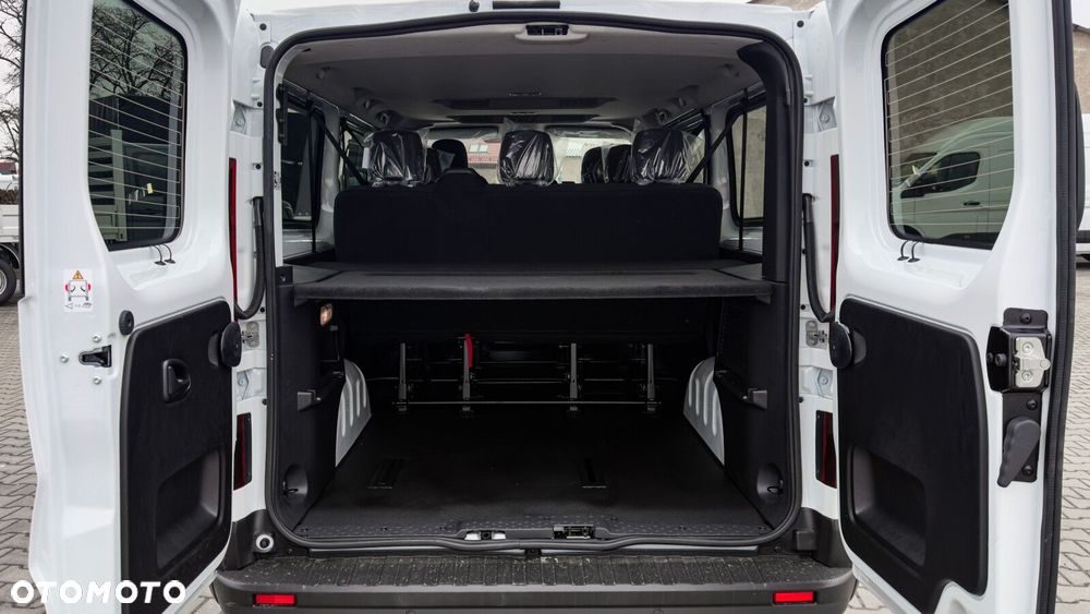 Renault Trafic - 8