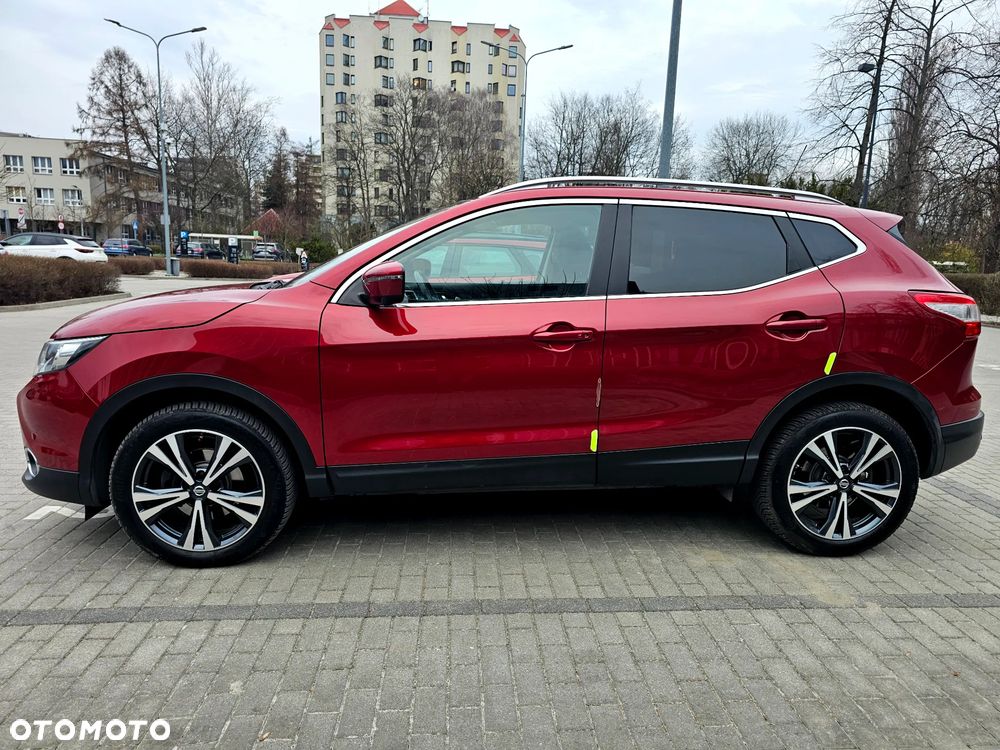 Nissan Qashqai 1.6 dCi Xtronic TEKNA+ - 3