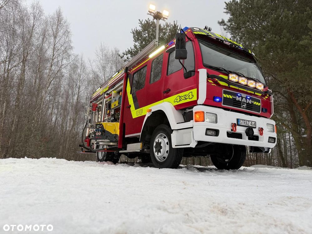 MAN Straż pożarna, Pojazd pożarniczy, Wóz strażacki, MAN L80 średni GBA 4x4 CNBOP, wyciągarka, 3000l wody, reduktor, blokady, mosty - 5