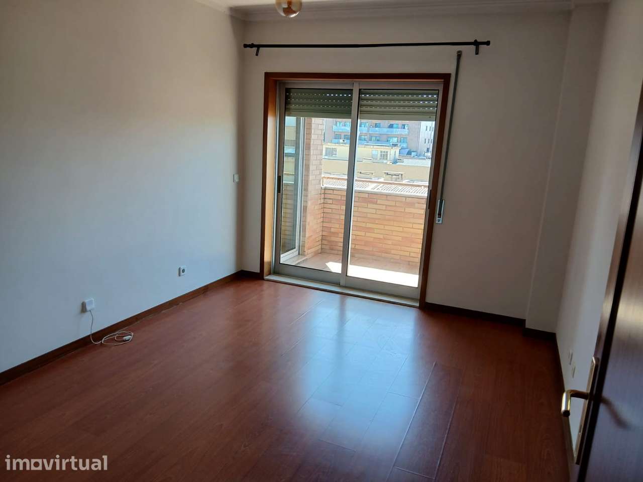 Apart. T3 com varanda e garagem em Braga - Grande imagem: 5/12