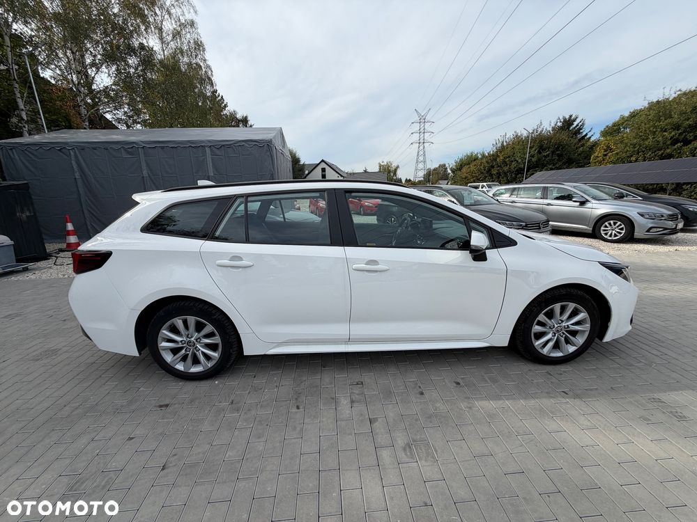 Toyota Corolla 1.8 Hybrid GPF Comfort - 12