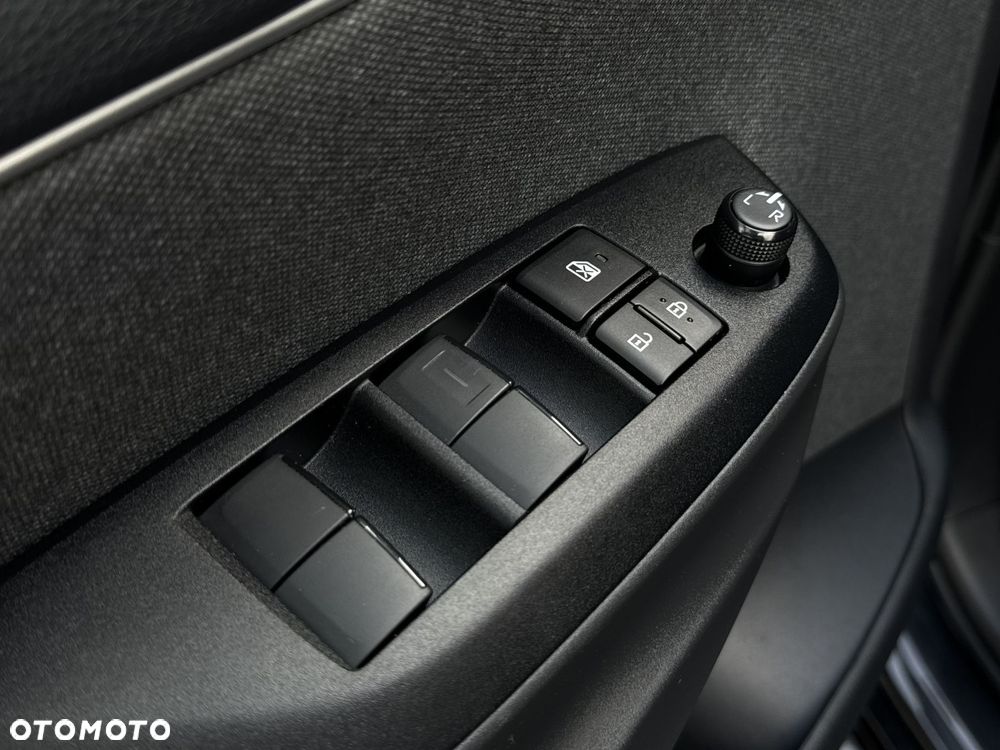 Toyota Yaris - 28