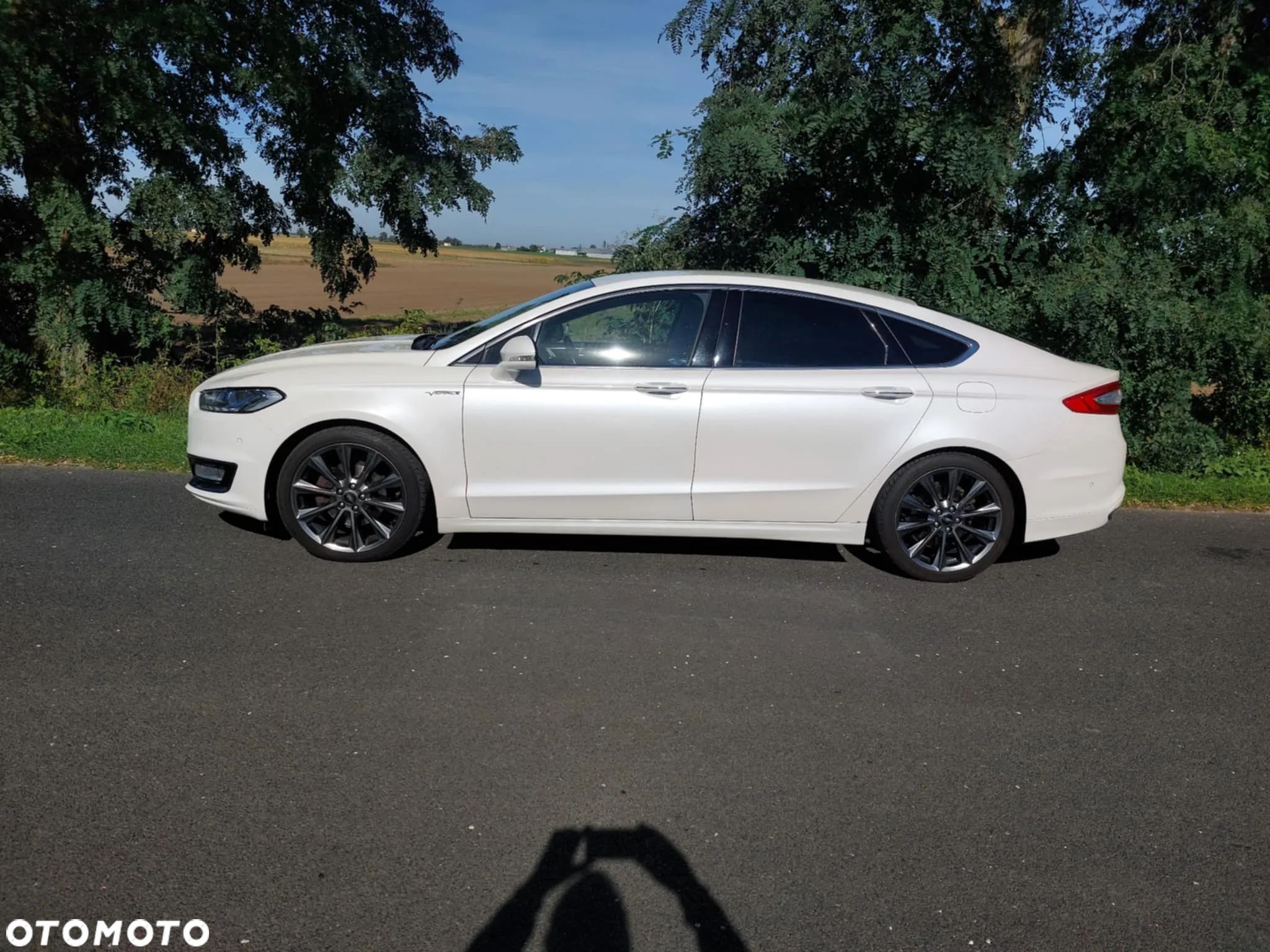 Ford Mondeo Vignale 2.0 EcoBoost - 1