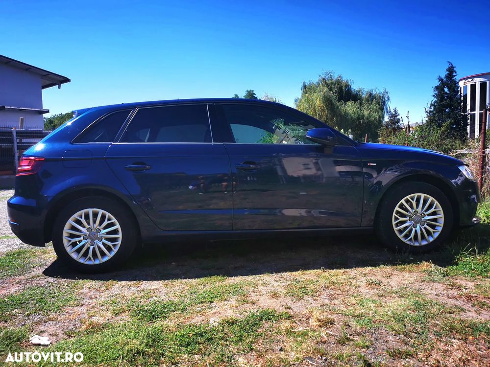 Audi A3 2.0 TDI Stronic Attraction - 3