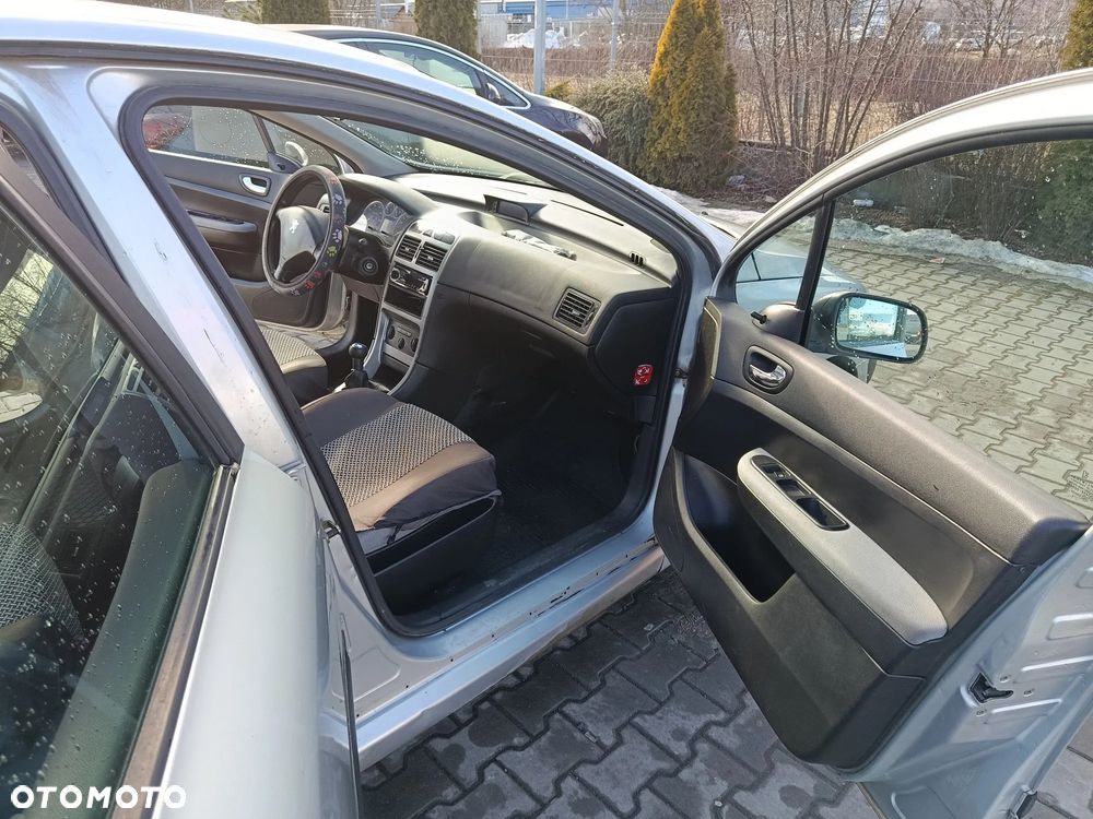 Peugeot 307 - 9