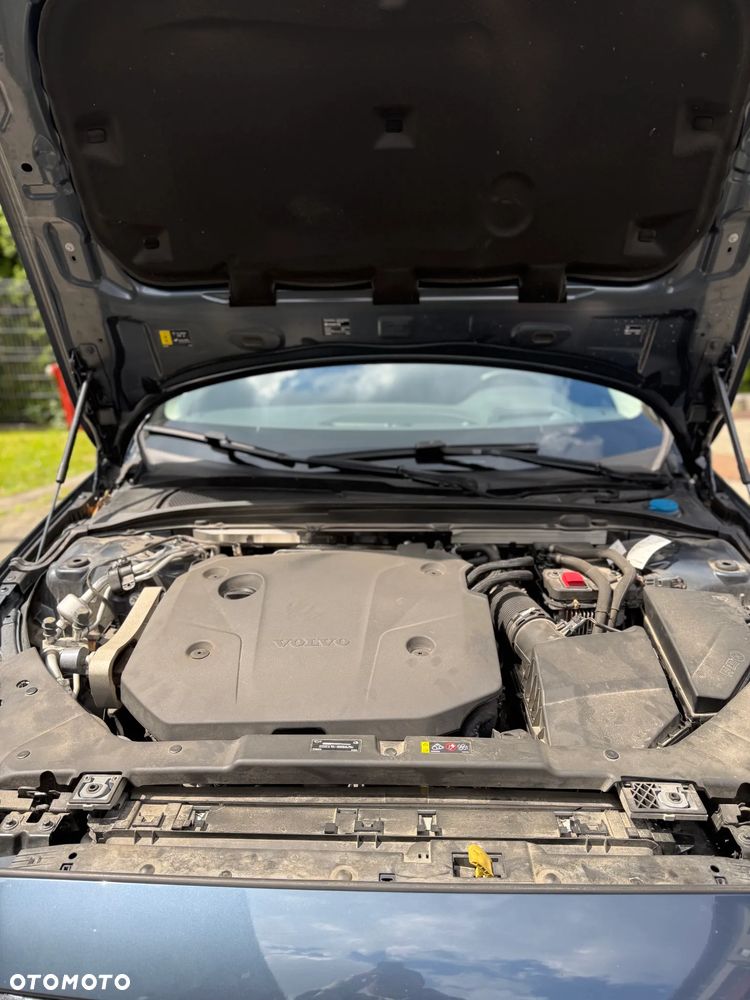 Volvo V60 B4 D Momentum Pro - 13