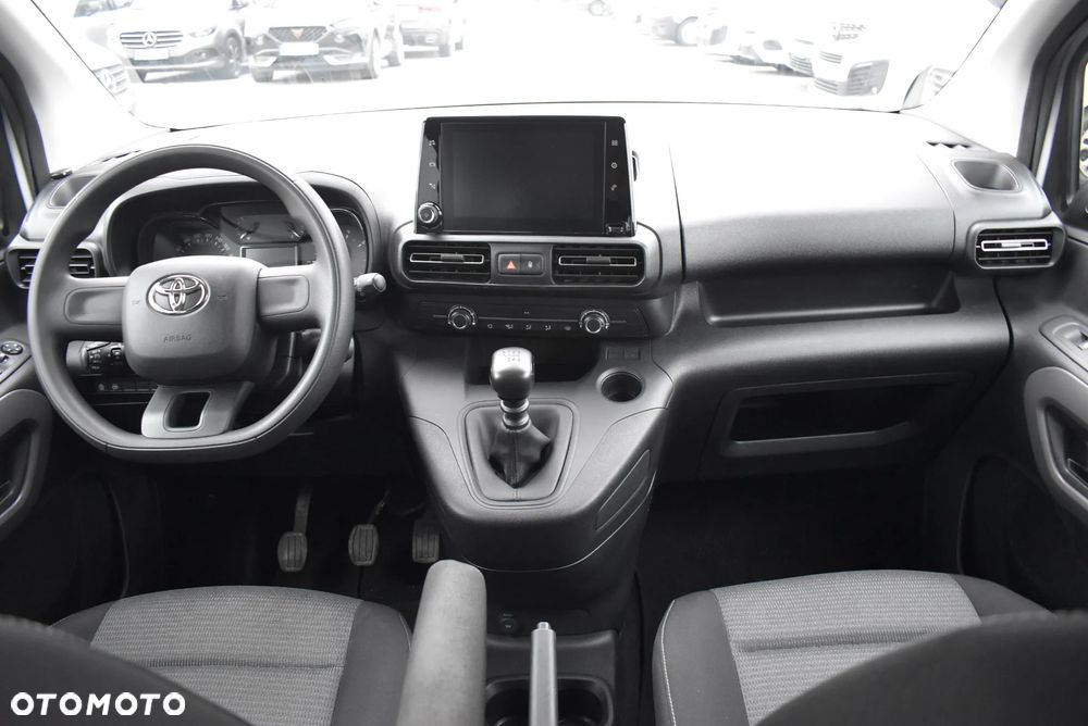 Toyota Proace City Verso 1.5 D-4D Business - 19