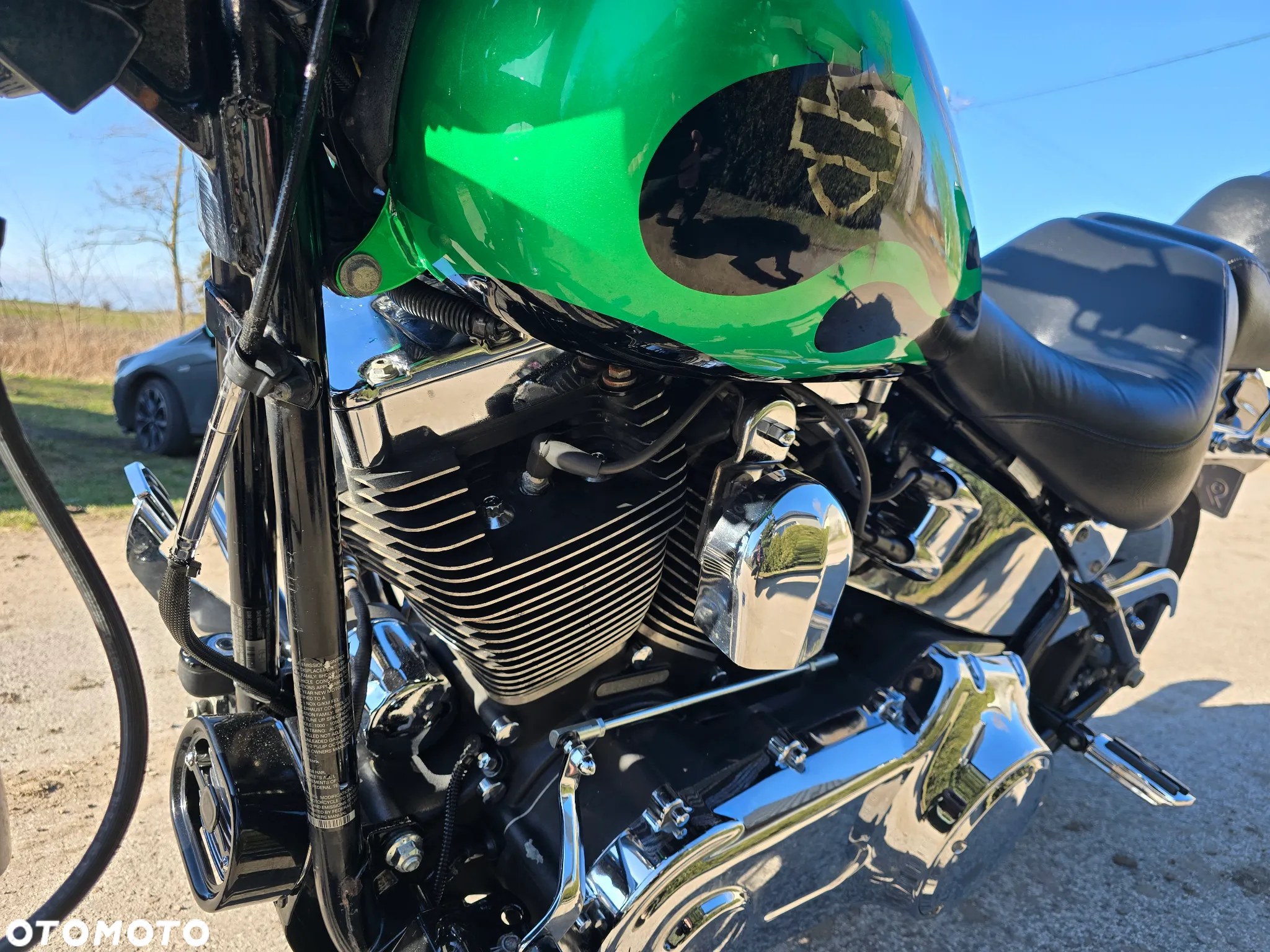 Harley-Davidson Softail Custom - 14