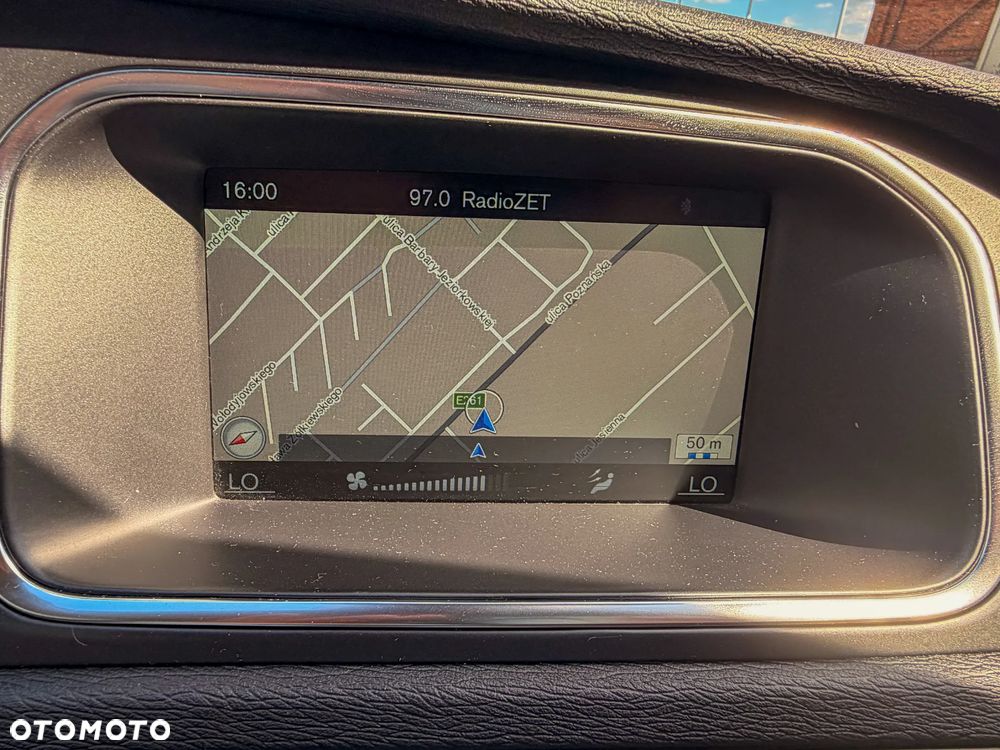 Volvo V40 D2 Geartronic - 11