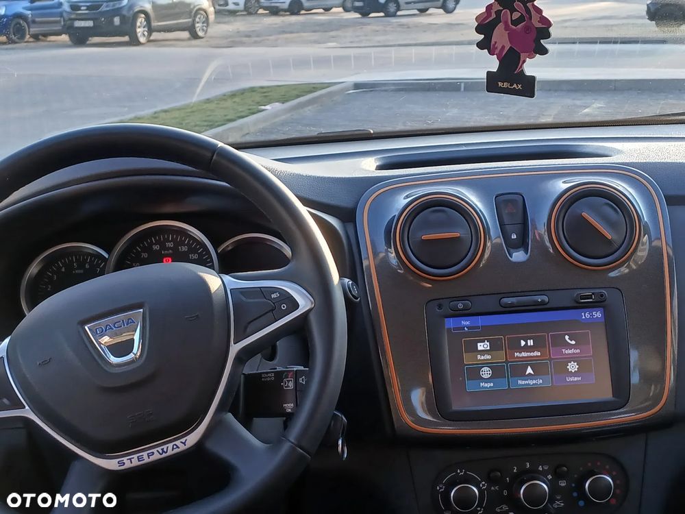 Dacia Sandero Stepway TCe 90 (S&S) Celebration - 7