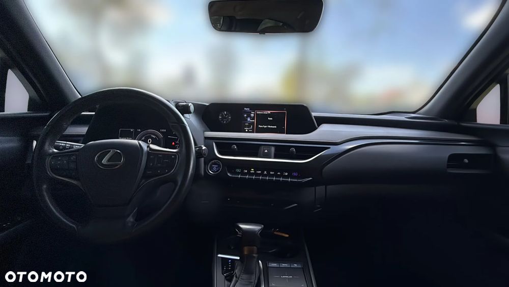 Lexus UX 250h Elegance 2WD - 24