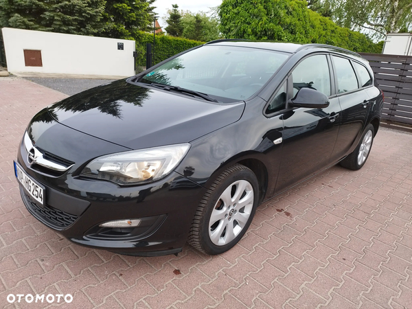 Opel Astra 1.6 Color Edition