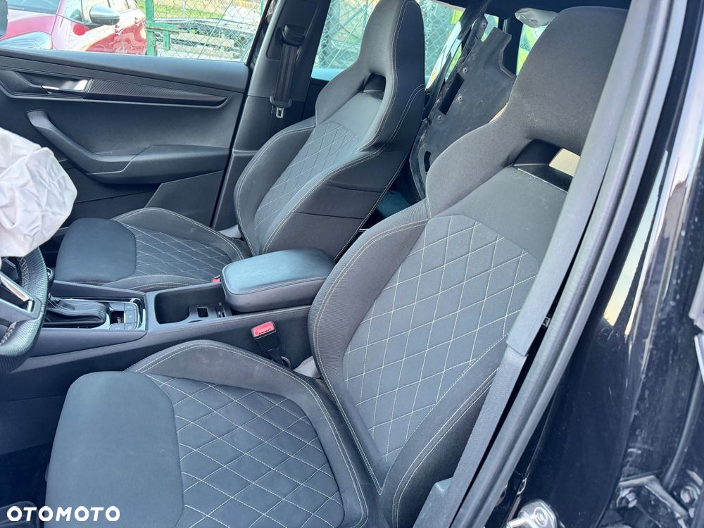 Skoda Karoq 1.5 TSI ACT DSG Sportline - 24