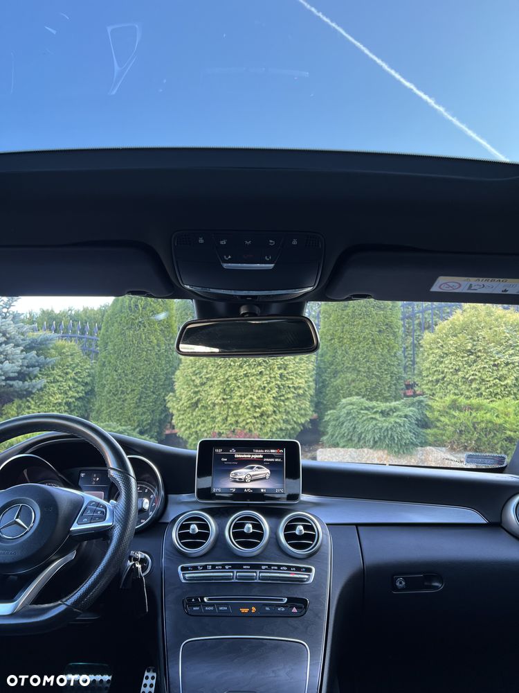 Mercedes-Benz Klasa C 300 9G-TRONIC - 23