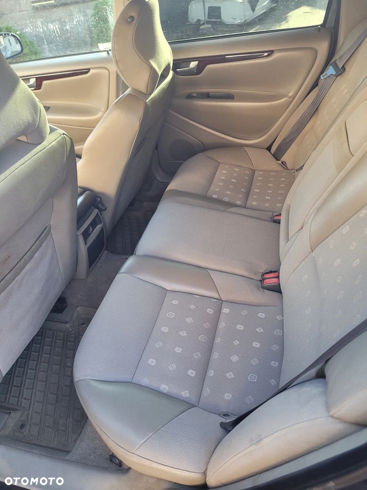 Volvo V70 - 16