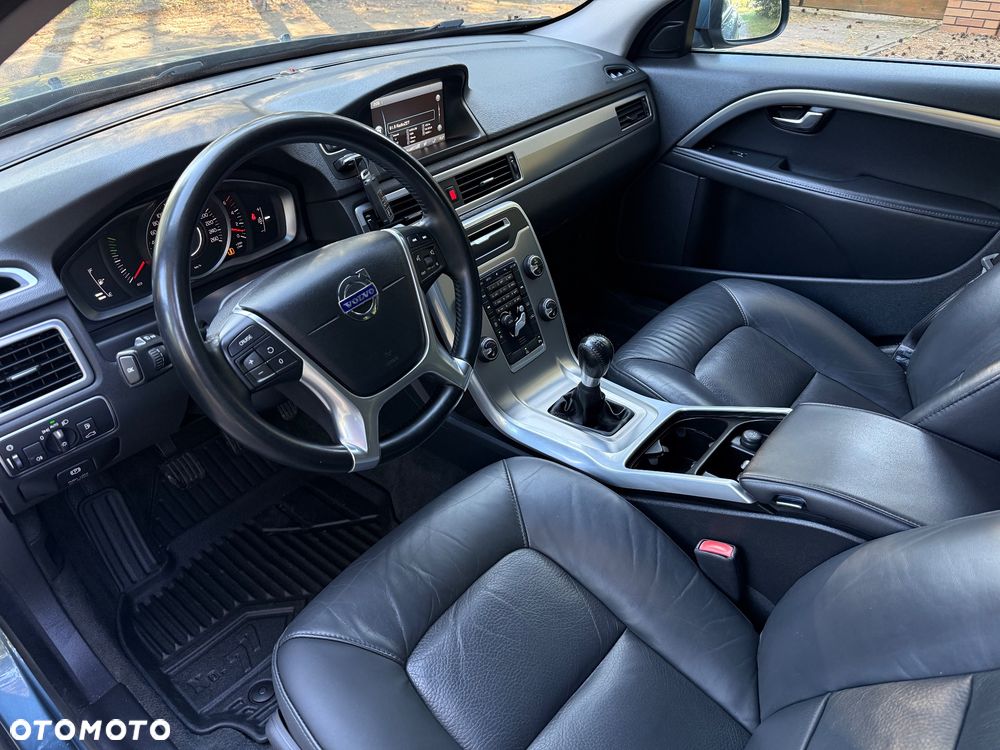 Volvo V70 D4 Momentum - 14