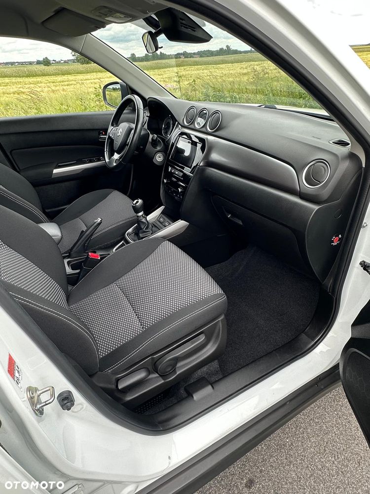 Suzuki Vitara - 11