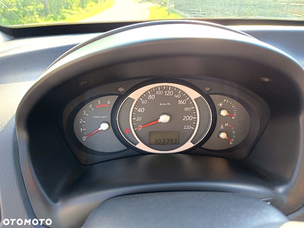 Hyundai Tucson - 8