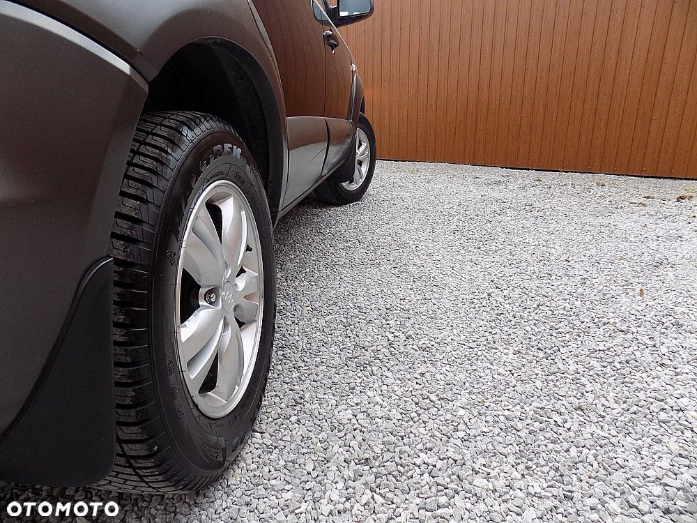 Hyundai Tucson 2.0 2WD GLS - 22