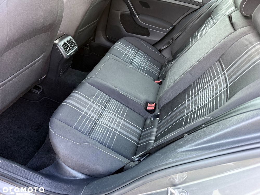 Volkswagen Golf 1.6 TDI BlueMotion Technology Lounge - 13