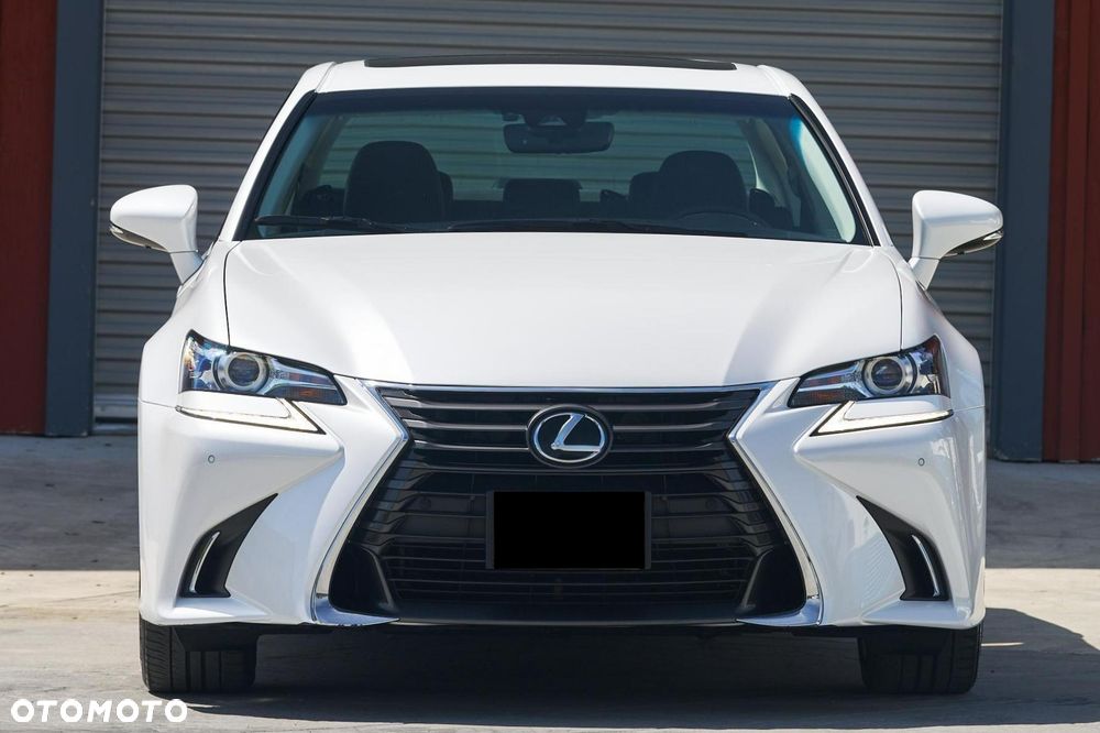 Lexus GS - 2
