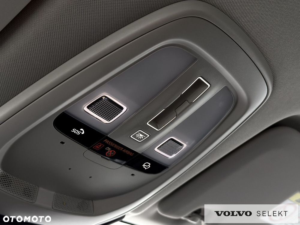 Volvo XC 60 - 35