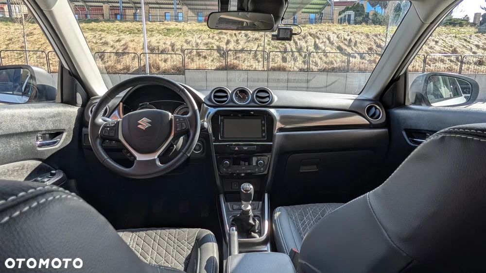 Suzuki Vitara 1.4 Boosterjet Elegance 2WD - 10