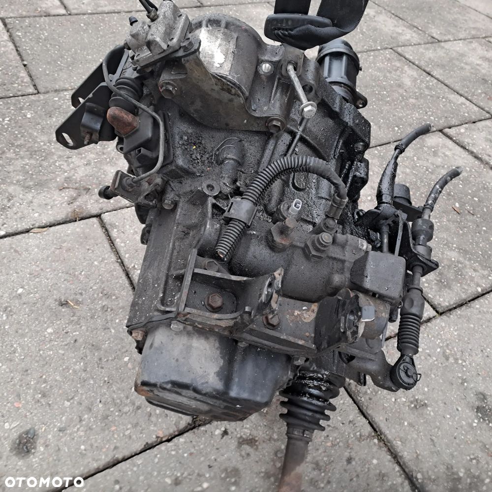 Toyota Corolla E12 2.0 D4D skrzynia biegów D1F4A3M - 2