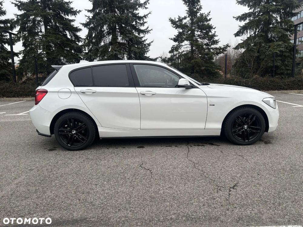 BMW Seria 1 116d Sport Line - 5