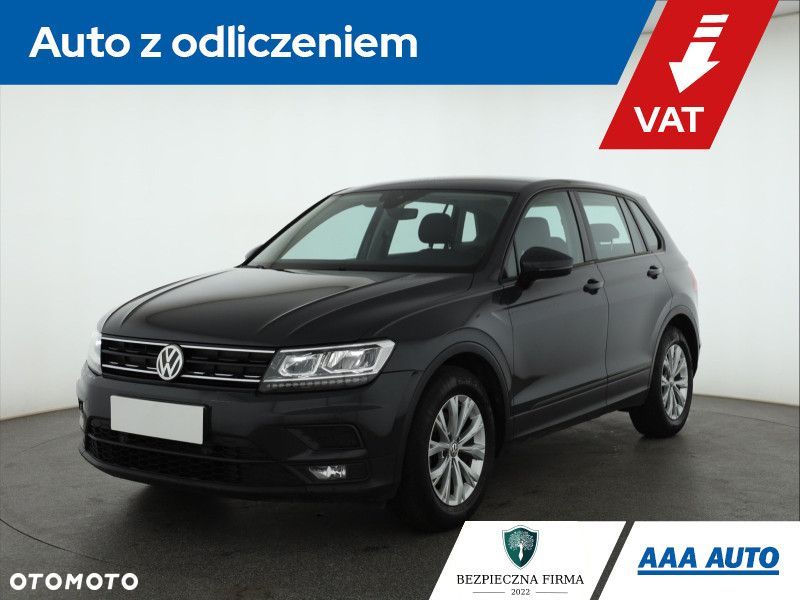 Volkswagen Tiguan - 2