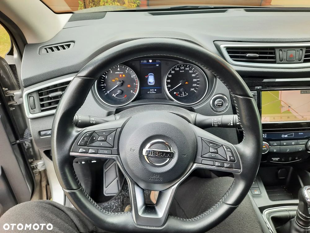 Nissan Qashqai 1.3 DIG-T N-CONNECTA - 16