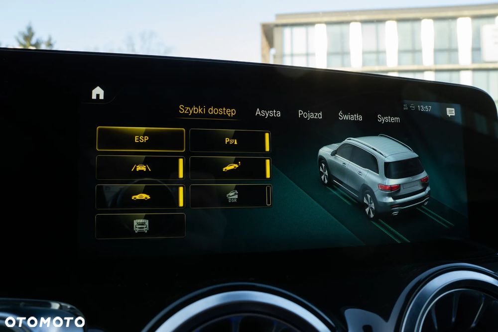 Mercedes-Benz GLB 250 4-Matic 8G-DCT - 31