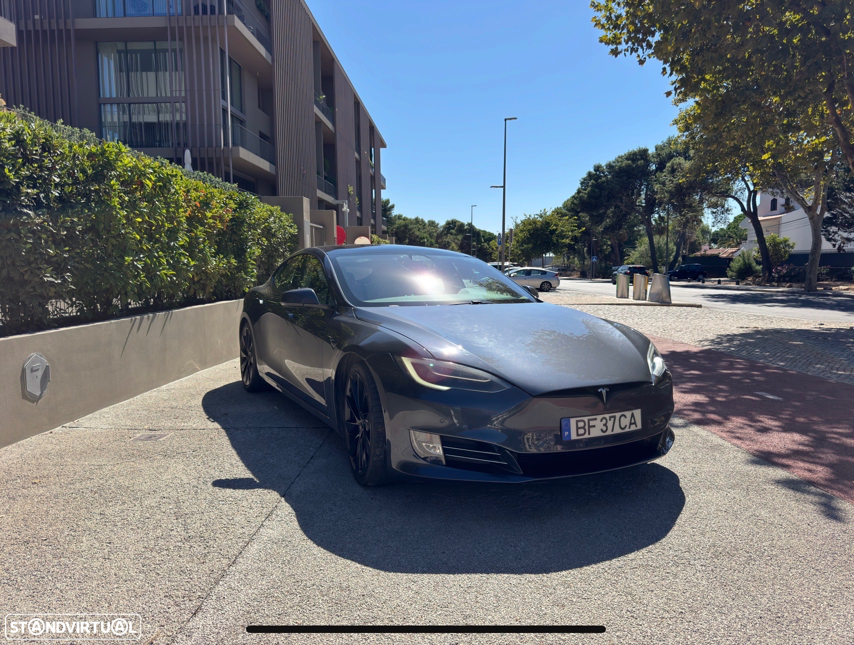 Tesla Model S 100 kWh Standard Range AWD - 2