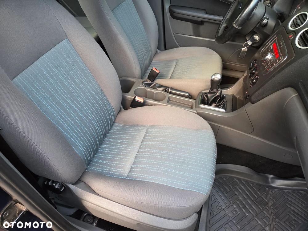 Ford Focus 1.8 TDCi Ambiente - 10