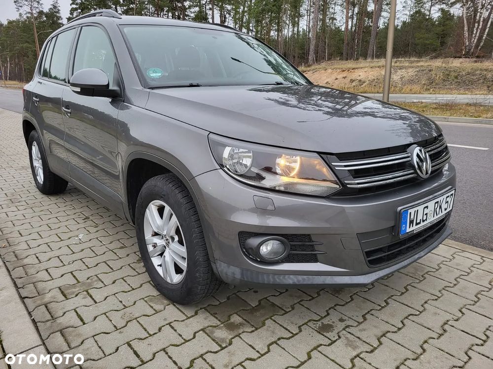 Volkswagen Tiguan - 1