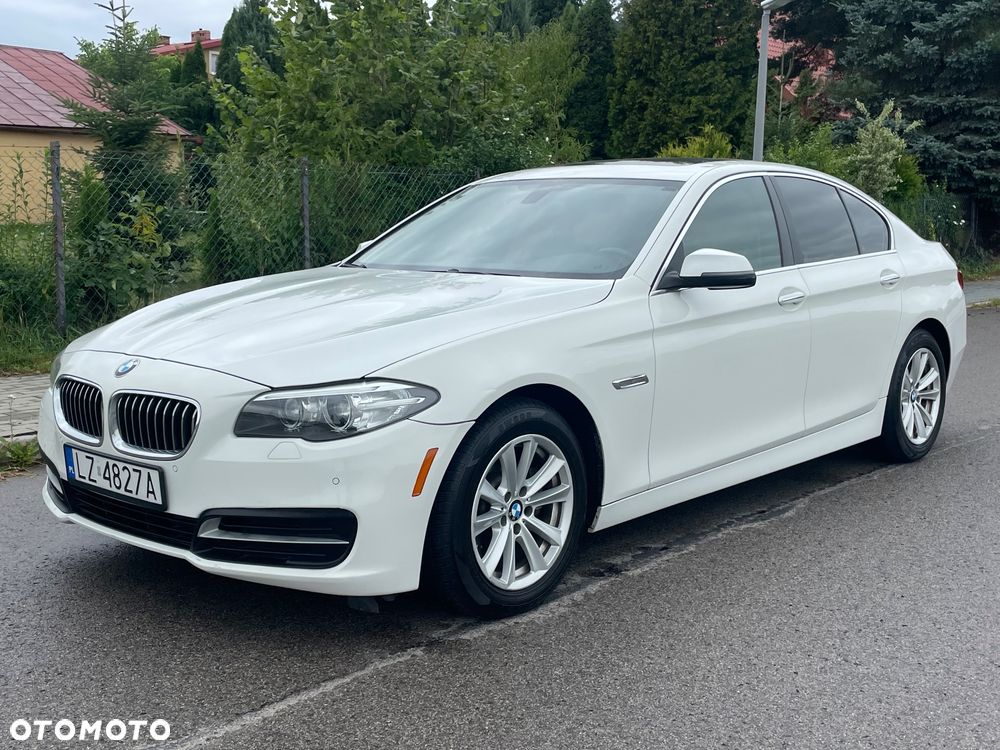 BMW Seria 5 528i xDrive Luxury Line - 24