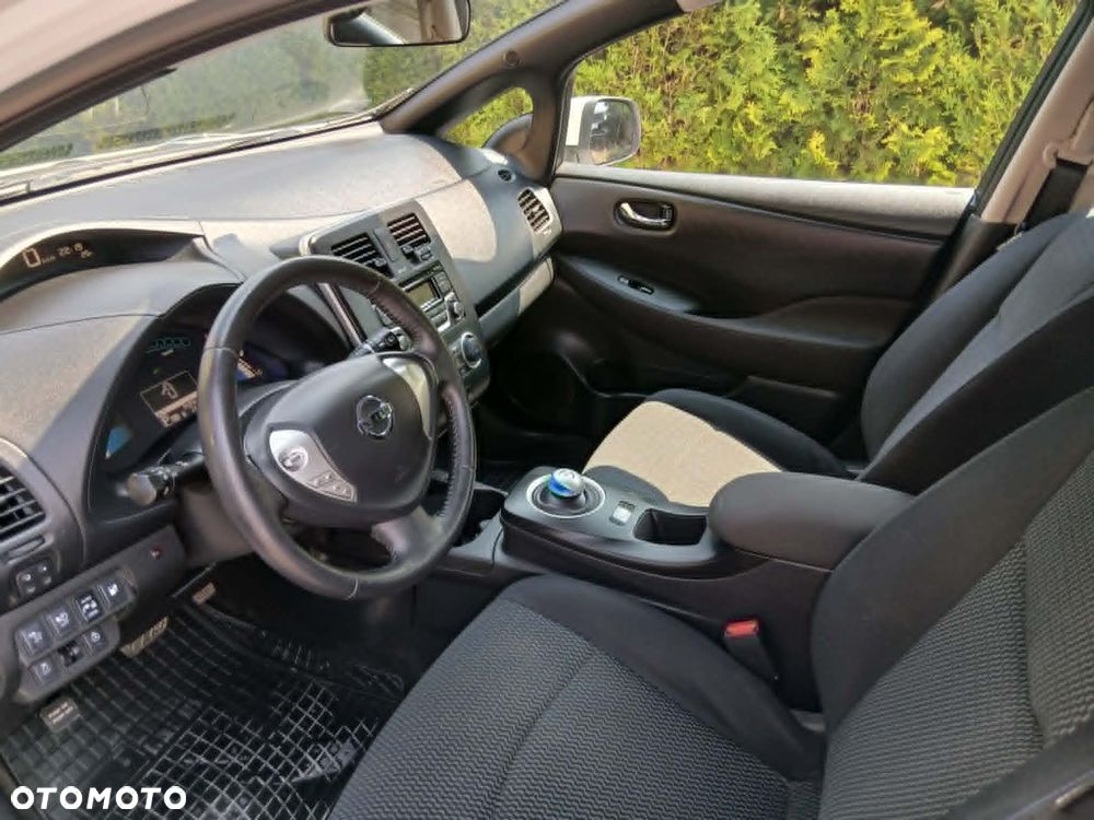 Nissan Leaf 30kWh Visia - 9