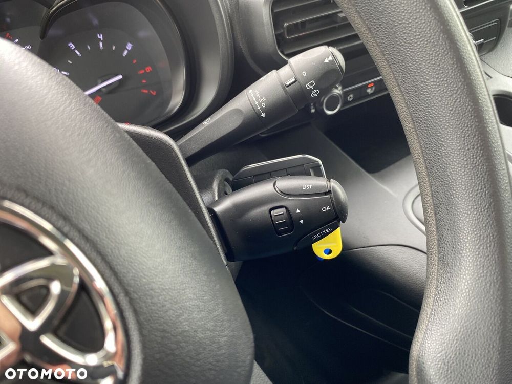 Toyota Proace City Verso 1.5 D-4D Business - 12