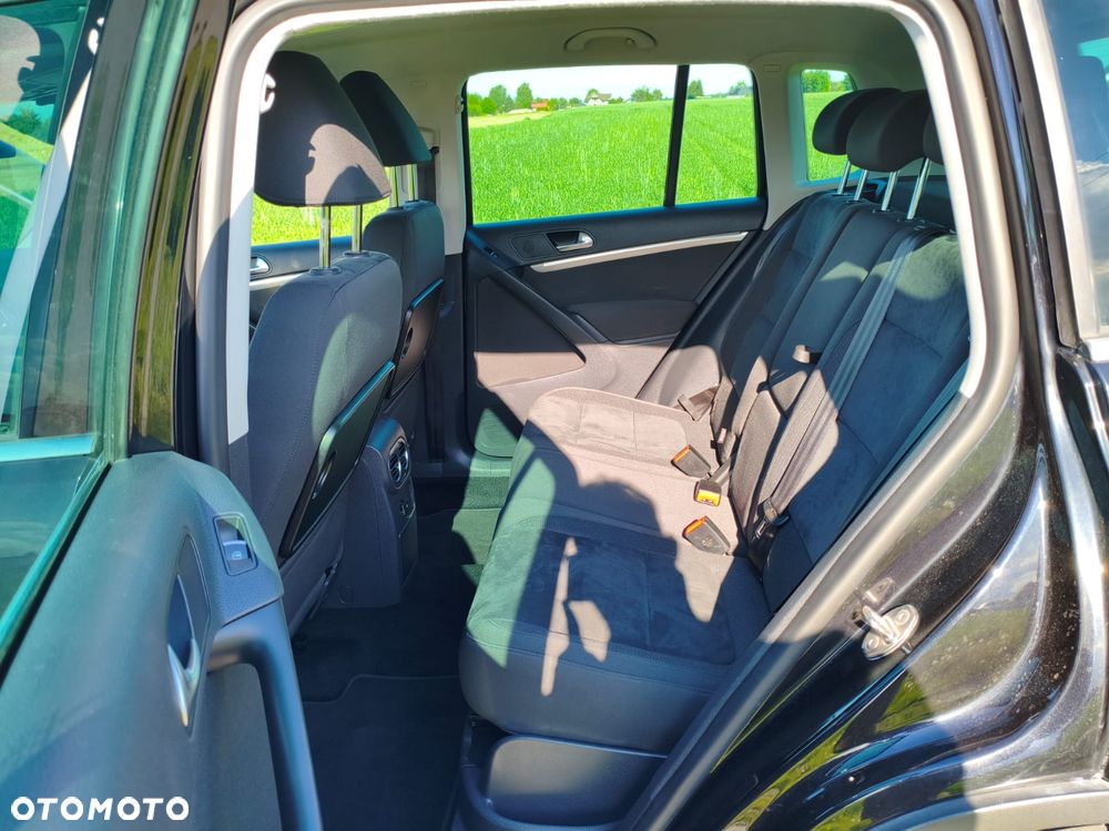 Volkswagen Tiguan - 21