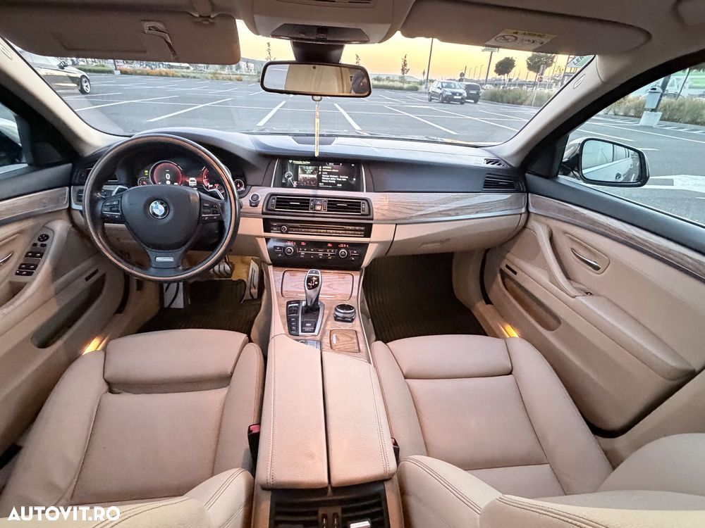 BMW Seria 5 530d xDrive AT - 20