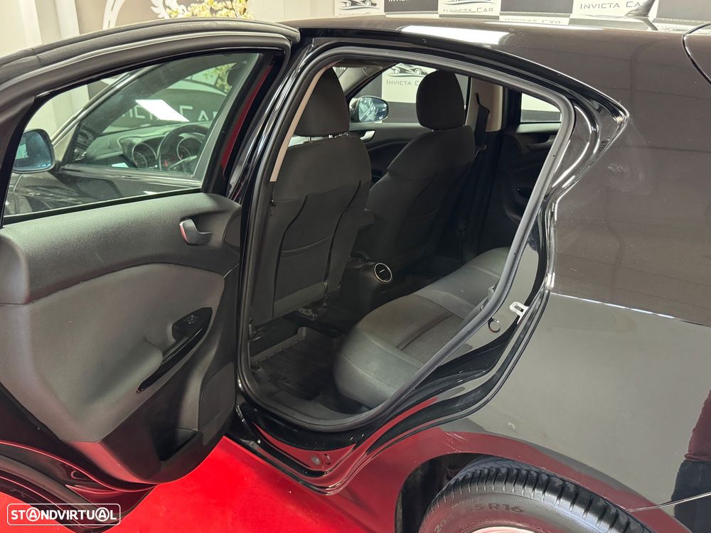 Alfa Romeo Giulietta 1.6 JTDM Distinctive - 39