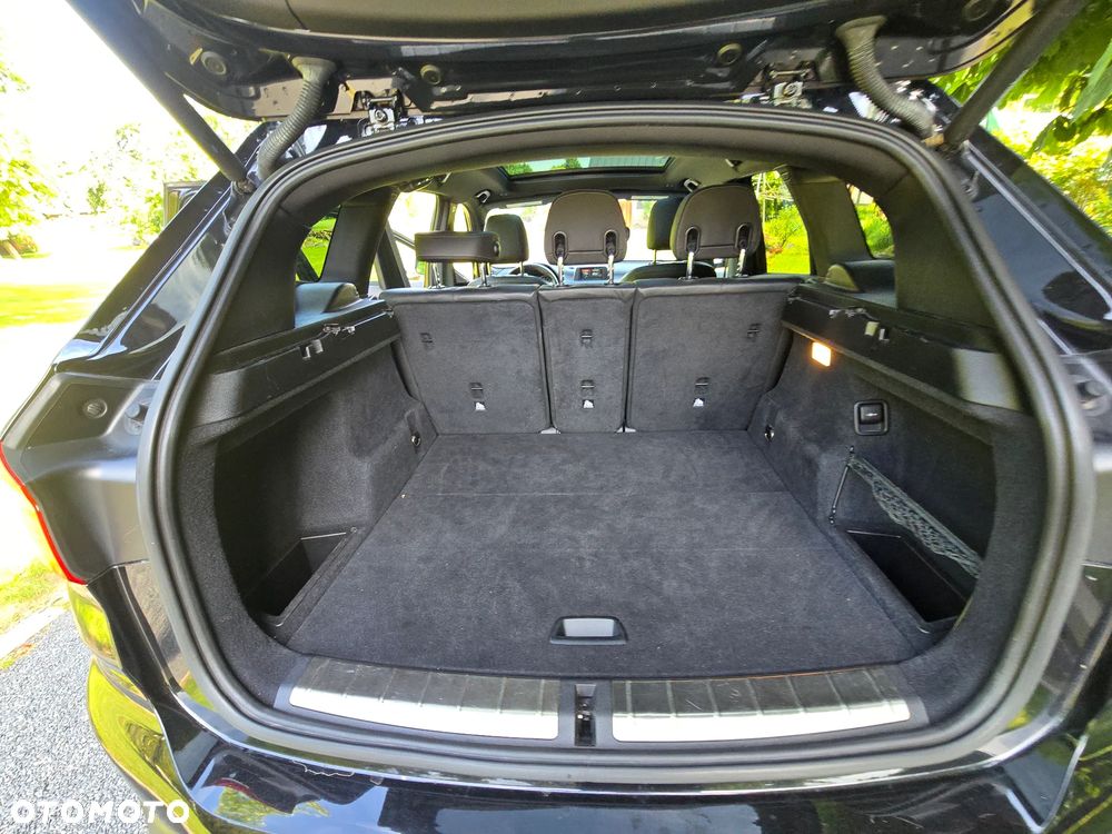 BMW X1 xDrive25i GPF Sport Line - 14