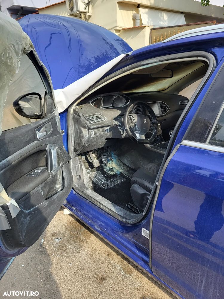 Peugeot 308 1.5 BlueHDi FAP STT Active - 7